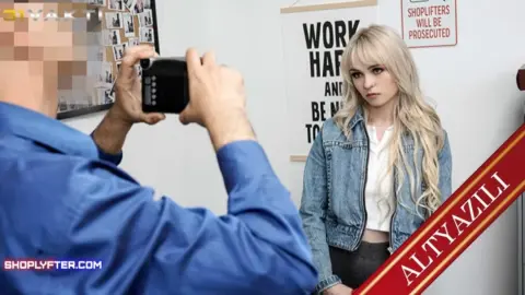 Yaşlı Adam Teen Sikmeyi iyi Biliyor