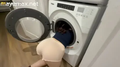 Alımlı Seksi Türbanlı Yarrak Yemeye Doyamadı