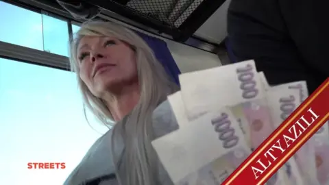 Körpe Kızı Işık Hızında Sikmeye Çalışan Gavat